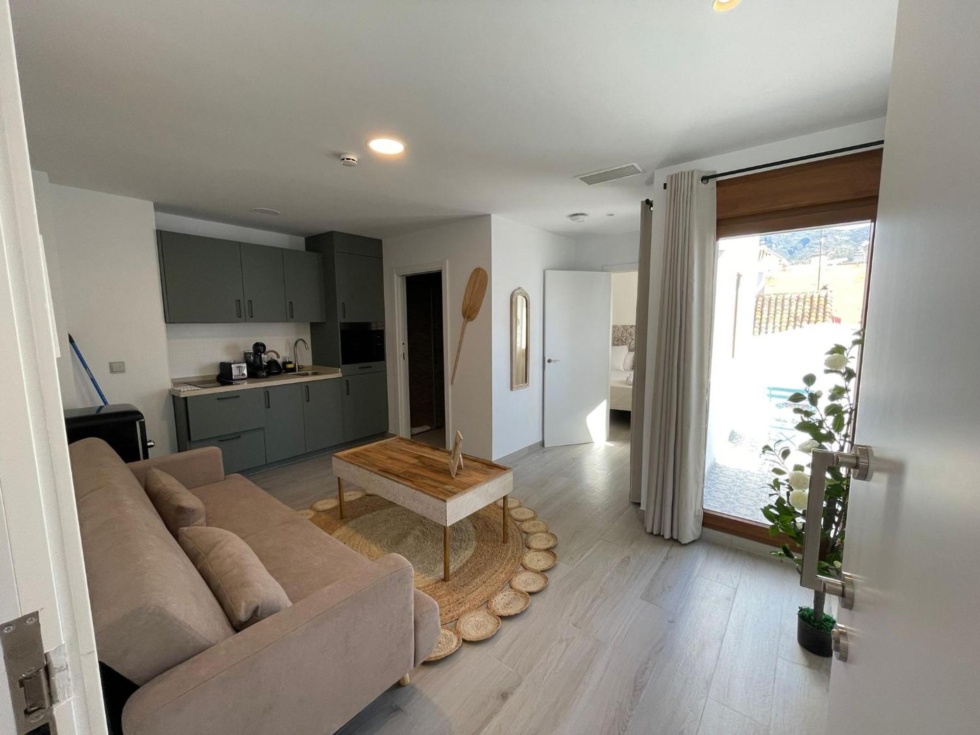 Penthouse Apartment,1627907916:JPEG